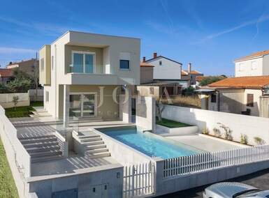 Kuca, Ližnjan, prodaja, 745000 €, 177 m2