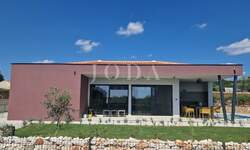 Kuca, Tinjan, prodaja, 420000 €, 102 m2