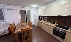 Trosoban stan, Pula, Veruda, prodaja, 311300 €, 74 m2