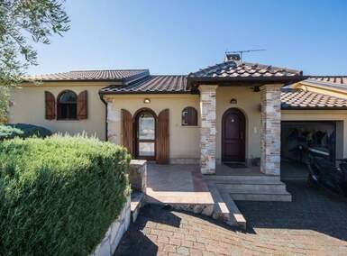 Kuca, Poreč, prodaja, 345000 €, 100 m2