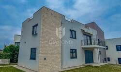 Cetvorosoban stan, Poreč, prodaja, 305000 €, 89 m2