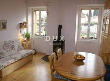 Cetvorosoban stan, Rovinj, prodaja, 208000 €, 56 m2