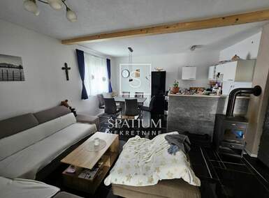 Kuca, Višnjan, prodaja, 175000 €, 87 m2