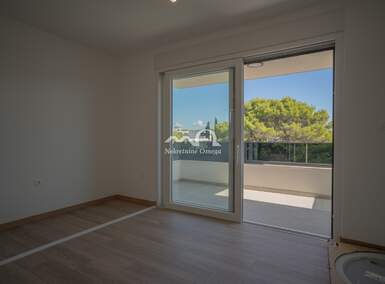 Cetvorosoban stan, Šibenik, Brodarica, prodaja, 285000 €, 82 m2