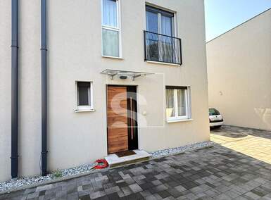 Kuca, Pula, Valdebek, prodaja, 410000 €, 74 m2