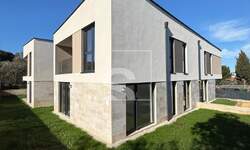 Dvosoban stan, Medulin, Banjole, prodaja, 272000 €, 66 m2