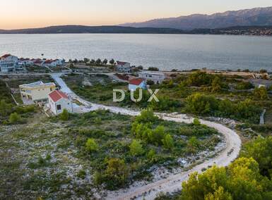 Zemljiste, Novigrad, prodaja, 220000 €, 1400 m2