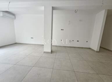 Dvosoban stan, Crikvenica, prodaja, 200800 €, 61 m2