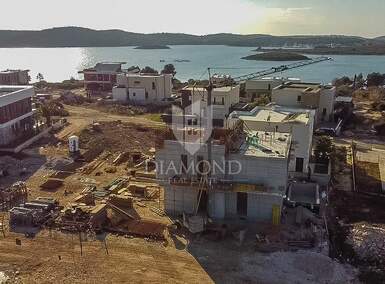 Kuca, Medulin, prodaja, 719000 €, 168 m2