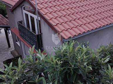 Kuca, Pula, Veli vrh, prodaja, 190000 €, 90 m2