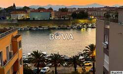 Dvosoban stan, Zadar, Branimirova Obala, prodaja, 1 €, 59 m2