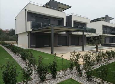 Kuca, Banjole, prodaja, 970000 €, 210 m2