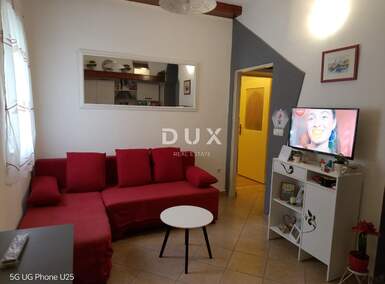 Dvosoban stan, Pula, Centar, prodaja, 155000 €, 42 m2