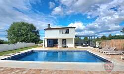 Kuca, Poreč, Garbina, prodaja, 530000 €, 130 m2