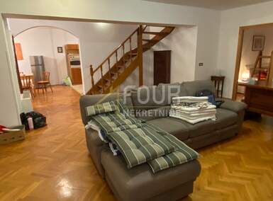 Kuca, Sveti Lovreč, Perini, prodaja, 390000 €, 290 m2