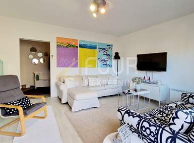 Cetvorosoban stan, Pula, Centar, prodaja, 330000 €, 96 m2