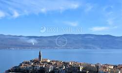 Cetvorosoban stan, Vrbnik, prodaja, 690000 €, 142 m2