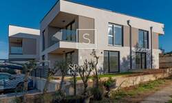 Dvosoban stan, Medulin, Banjole, prodaja, 272000 €, 66 m2