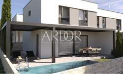 Cetvorosoban stan, Kolan, Mandre, prodaja, 350500 €, 82 m2