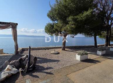 Kuca, Novi Vinodolski, prodaja, 1050000 €, 191 m2