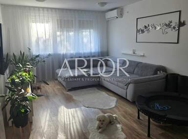 Trosoban stan, Rijeka, Srdoči, prodaja, 309000 €, 70 m2