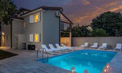 Kuca, Brtonigla, prodaja, 580000 €, 165 m2