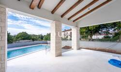 Kuca, Rovinj, prodaja, 475000 €, 147 m2