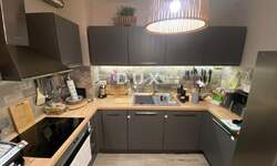 Trosoban stan, Kastav, Rešetari, prodaja, 329000 €, 80 m2