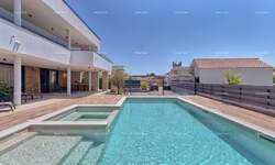 Kuca, Fažana, Peroj, prodaja, 999000 €, 342 m2