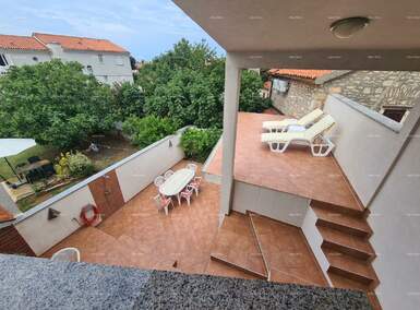 Kuca, Medulin, Centar, prodaja, 350000 €, 187 m2