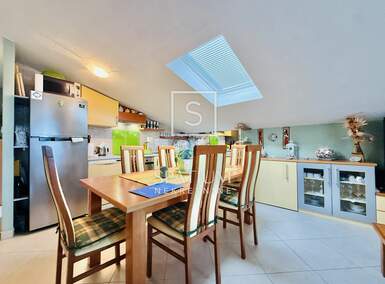 Trosoban stan, Crikvenica, prodaja, 230000 €, 49 m2