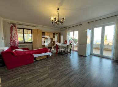 Kuca, Novi Vinodolski, Klenovica, najam, 1000 €, 115 m2