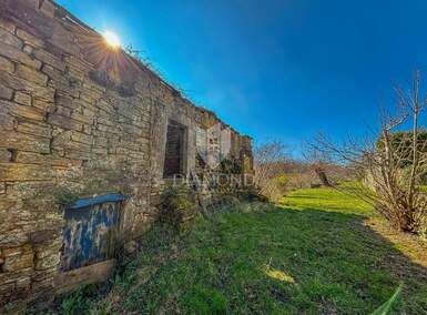 Kuca, Buje, Momjan, prodaja, 20000 €, 90 m2