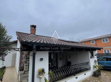 Kuca, Poreč, prodaja, 450000 €, 94 m2