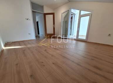 Dvosoban stan, Rijeka, Krnjevo, prodaja, 220000 €, 57 m2