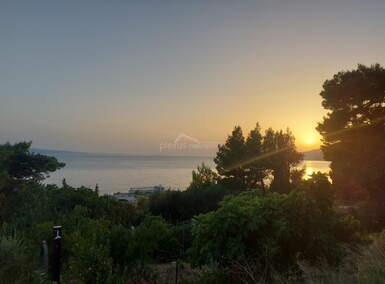 Kuca, Omiš, prodaja, 119000 €, 112 m2