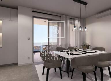 Trosoban stan, Kolan, Mandre, prodaja, 635500 €, 104 m2