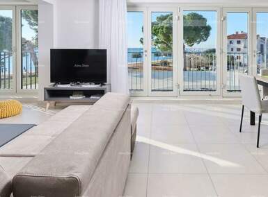 Dvosoban stan, Umag, prodaja, 449900 €, 84 m2