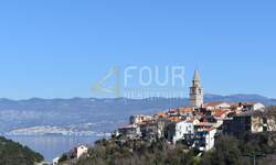 Trosoban stan, Vrbnik, prodaja, 319000 €, 86 m2