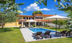 Kuca, Marčana, prodaja, 480000 €, 170 m2