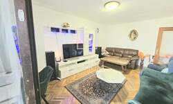 Trosoban stan, Rijeka, Kozala, prodaja, 239000 €, 80 m2