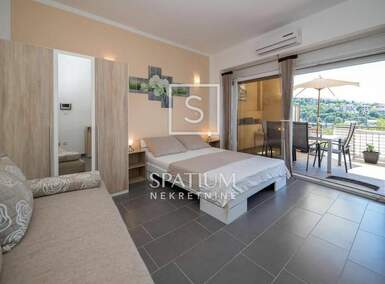 Dvosoban stan, Crikvenica, najam, 550 €, 45 m2