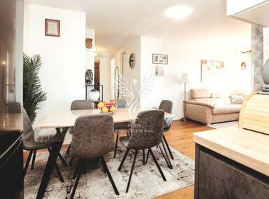 Trosoban stan, Zadar, Višnjik, prodaja, 485000 €, 97 m2