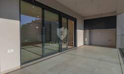 Trosoban stan, Pula, Štinjan, prodaja, 490000 €, 118 m2