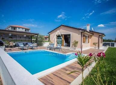 Kuca, Poreč, Garbina, prodaja, 465000 €, 85 m2