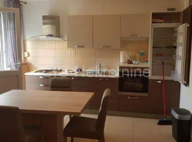 Dvosoban stan, Split, najam, 1000 €, 54 m2