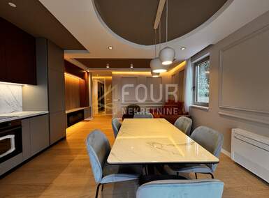 Trosoban stan, Opatija, Opatija - Centar, prodaja, 970000 €, 79 m2