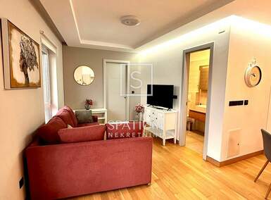 Dvosoban stan, Kostrena, Vrh Martinšćice, najam, 850 €, 44 m2