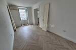Poslovni prostor, Rijeka, Centar, najam, 800 €, 64 m2