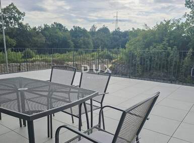 Cetvorosoban stan, Matulji, najam, 1000 €, 100 m2